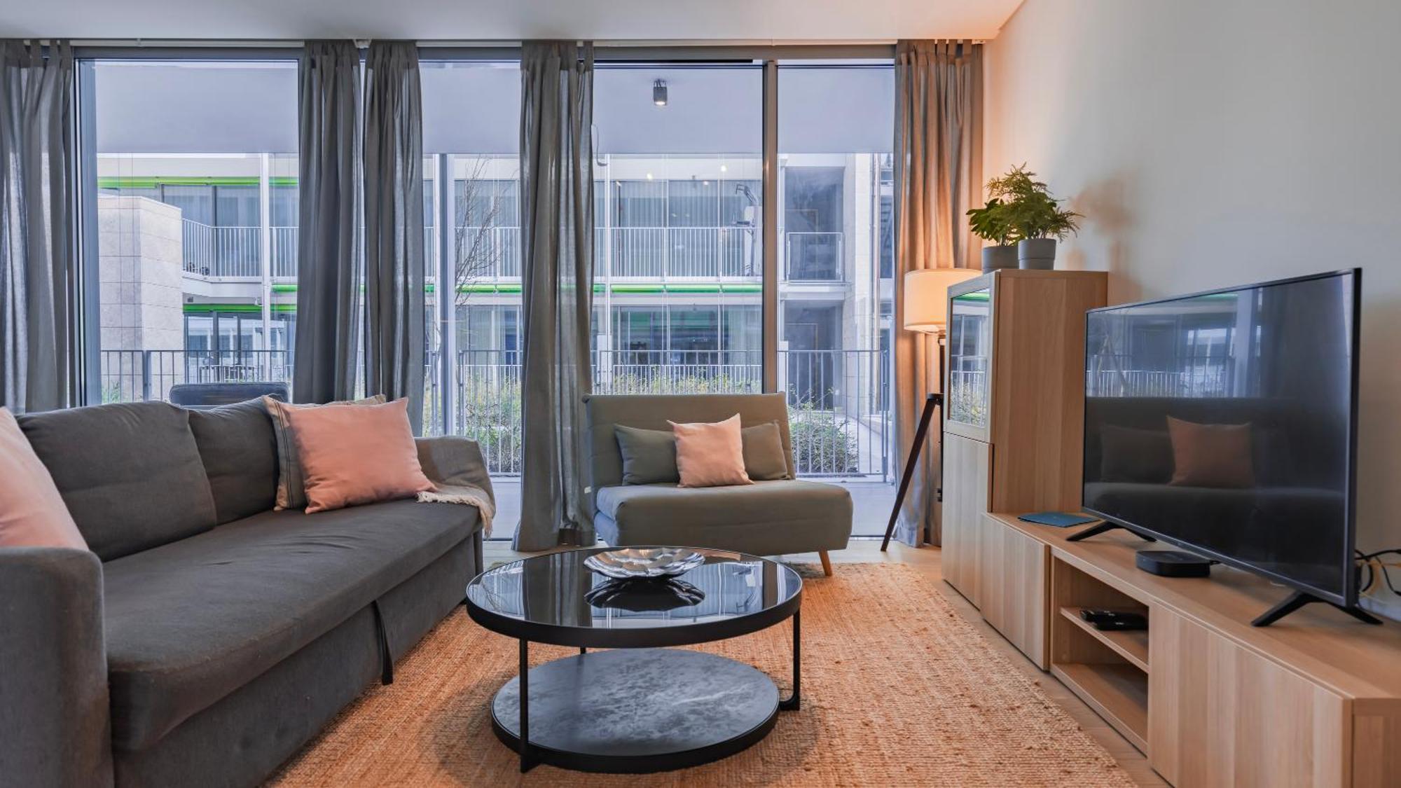 Modern 2bdr With Garage By Lovelystay Apartment Lissabon