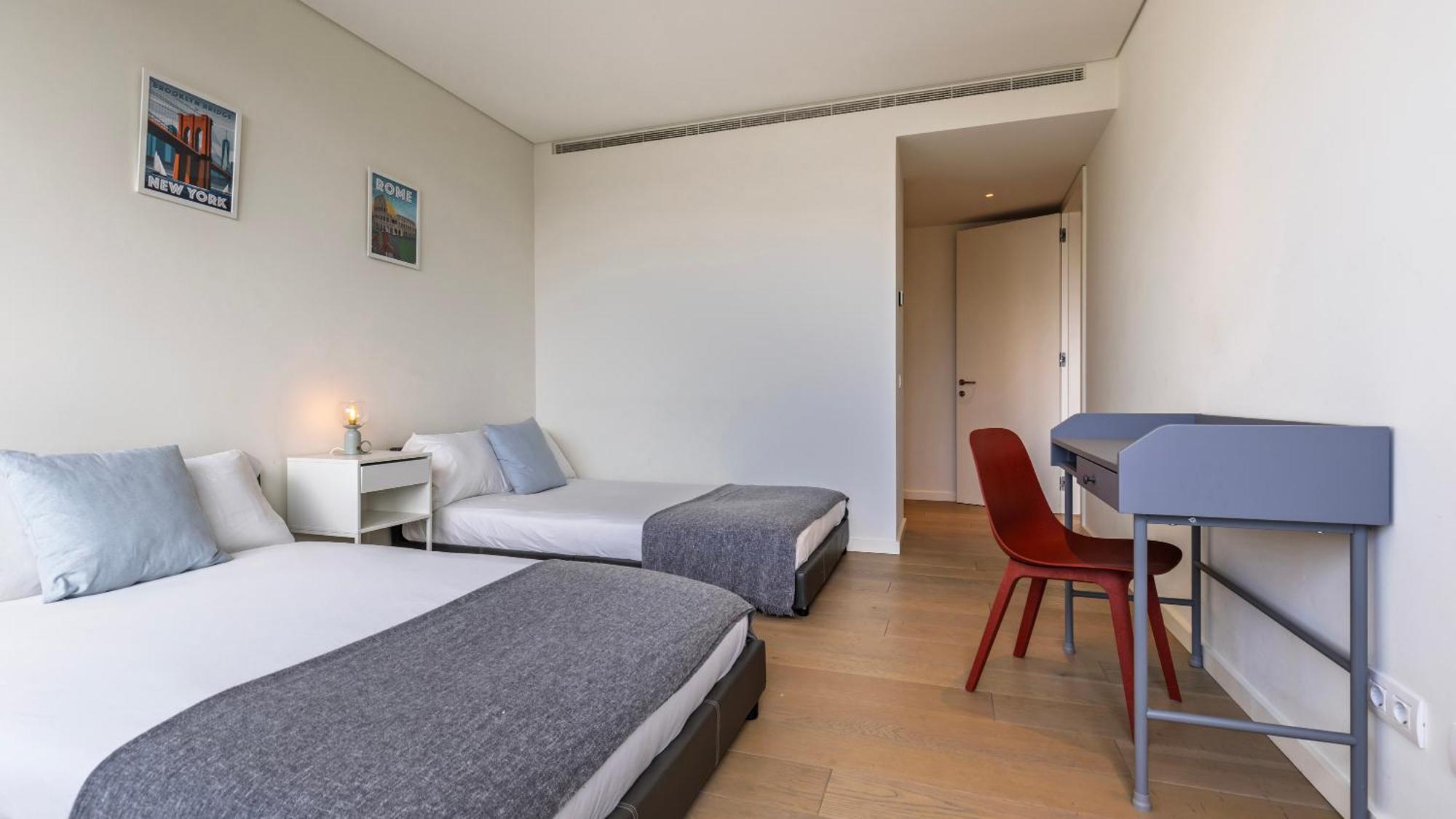Apartment Modern 2bdr With Garage By Lovelystay *