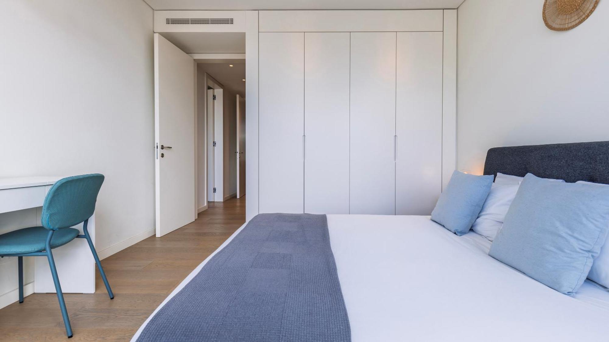 Apartment Modern 2bdr With Garage By Lovelystay